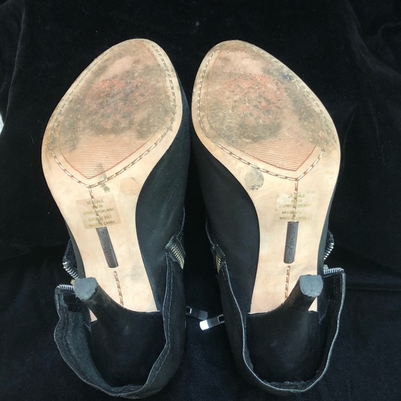 Vince Camuto Black Leather Boots - Picture 7 of 8